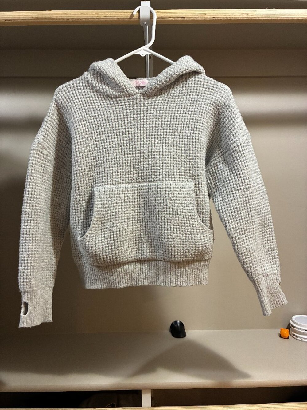 Women soft, grey pull over